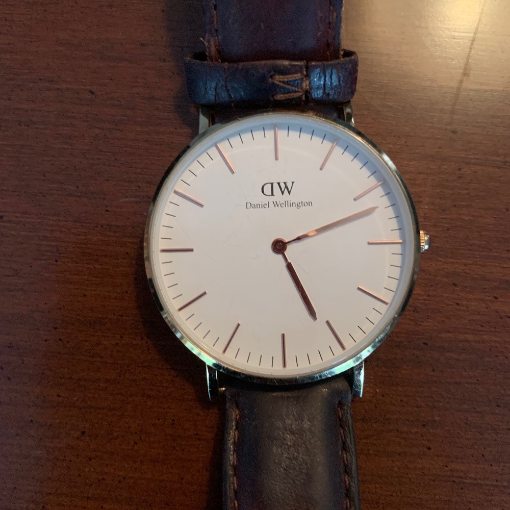Daniel Wellington Petite St. Mawes